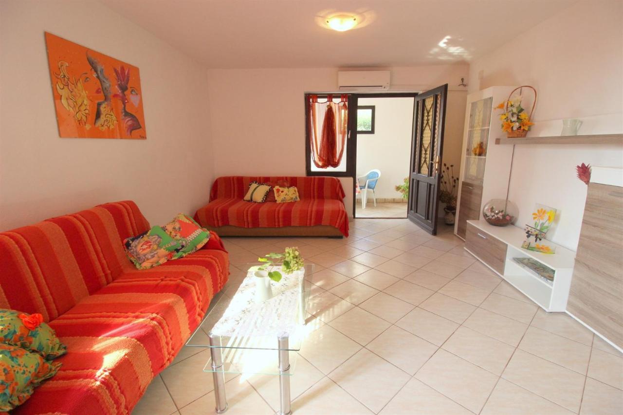 Gianna N2, 600 M From The Beach Novigrad  Exterior photo